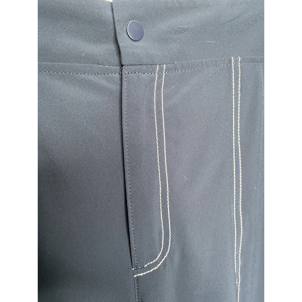 Athleta Chelsea Wide Leg Pants Navy Cargo Pockets Comfort Trending Size 14 - Picture 5 of 10
